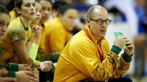 Dinamarquês Morten Soubak, campeão mundial do handebol feminino pelo Brasil