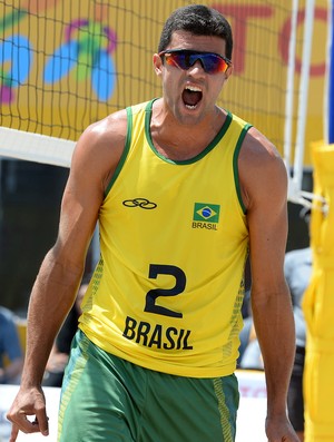 Vitor Felipe e Álvaro superam mexicanos e avançam às quartas de final (Foto: Bruno Miani/ Inovafoto)