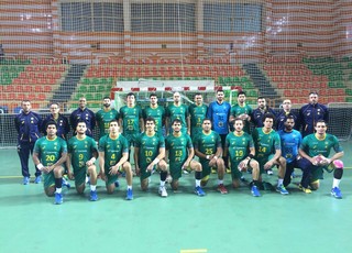 Seleção masculina de handebol no Egito (Foto: Reprodução Facebook)