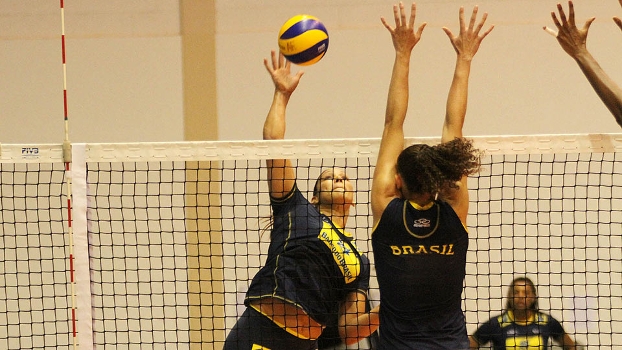 vôlei feminino brasil 230714