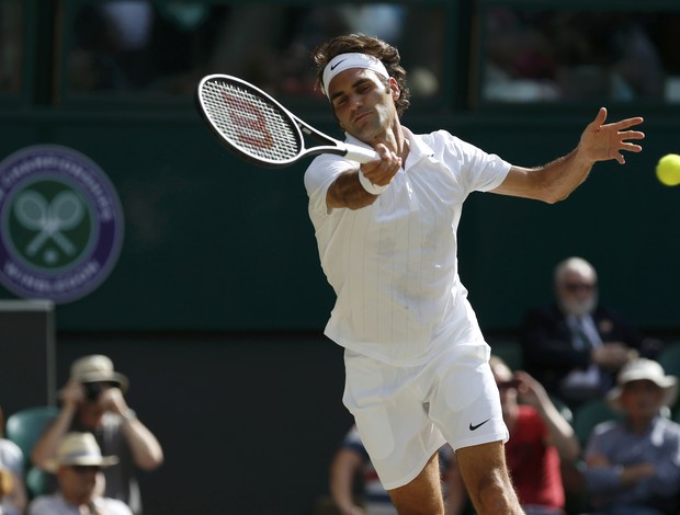 Roger Federer x Milos Raonic semi Wimbledon (Foto: Reuters)